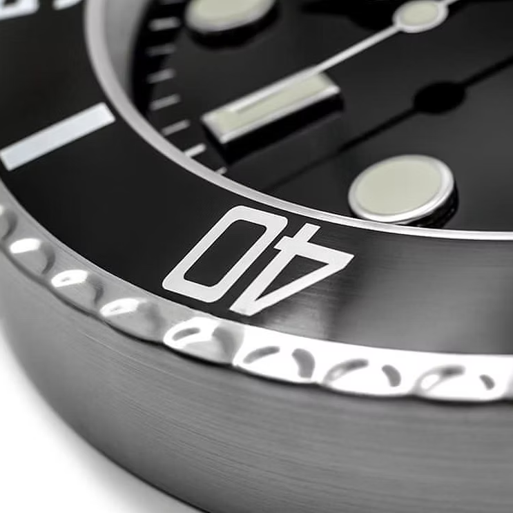 Rolex style timepiece wall clock, Stainless steel Rolex Submariner clock, Rolex Yacht-Master wall clock, Discover our Rolex style wall clocks inspired by the iconic Submariner and Daytona designs. Premium luxury wall clocks for collectors, watch lovers, and stylish interiors