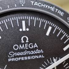 Wall display showing BWATCHE Speedmaster wall clock in luxury home decor